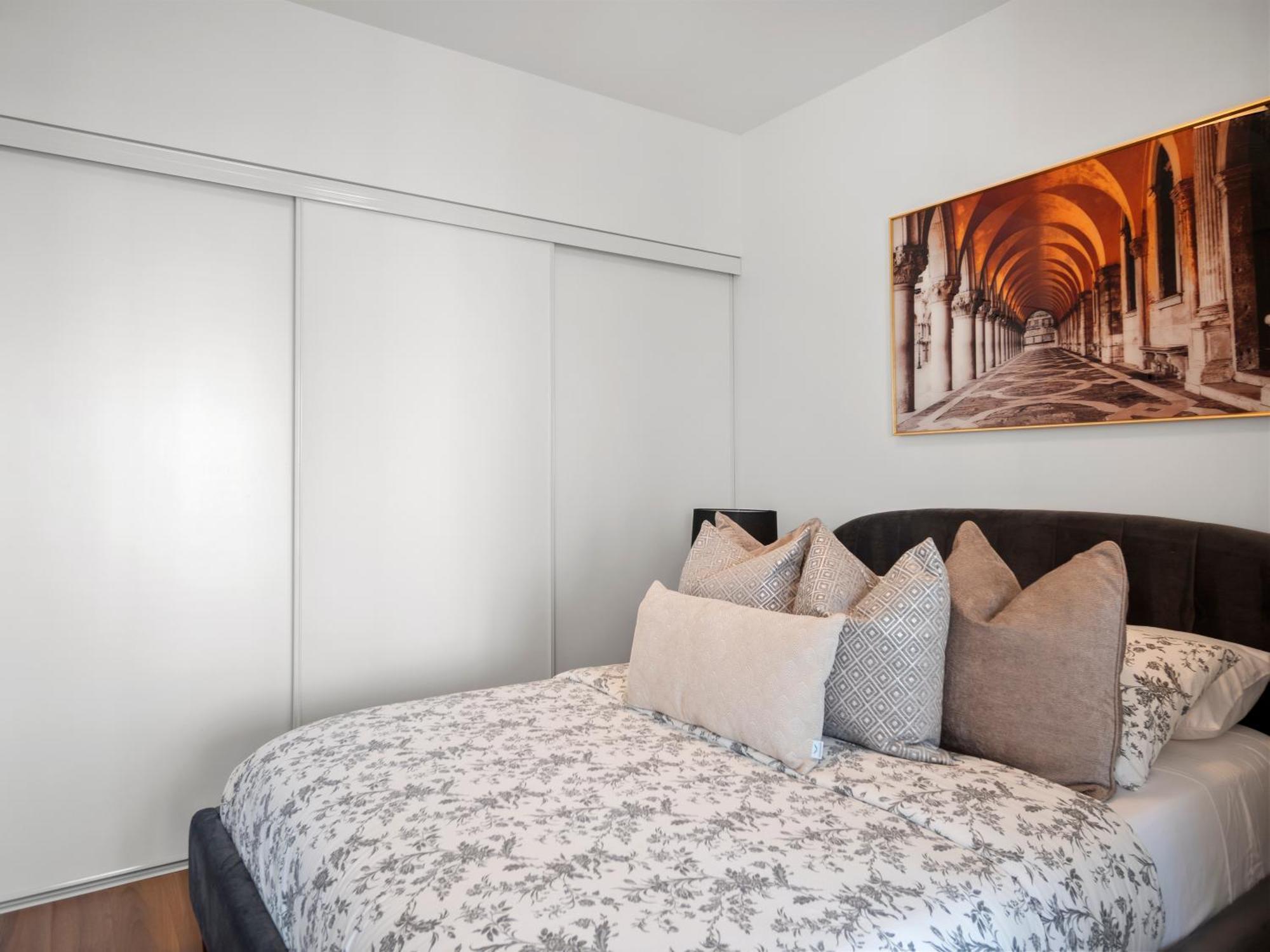 Apartment The Ellios - In Downtown Toronto, Opposite Cn Tower & Rogers Centre Toronto