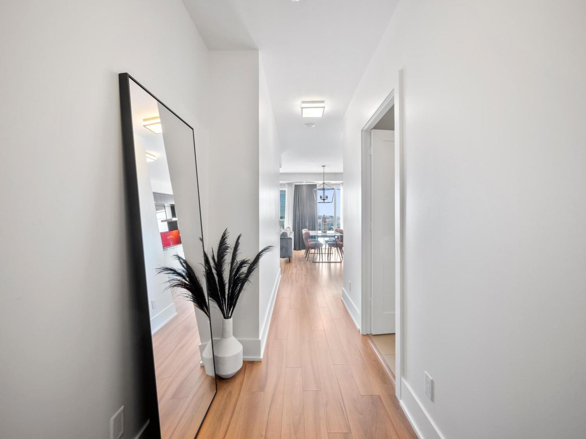Apartment The Ellios - In Downtown Toronto, Opposite Cn Tower & Rogers Centre *